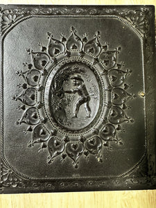 STEALING BIRDS EGGS RARE 1850s EMPTY 1/6 DAGUERREOTYPE PHOTO CASE GUTTA PERCHA