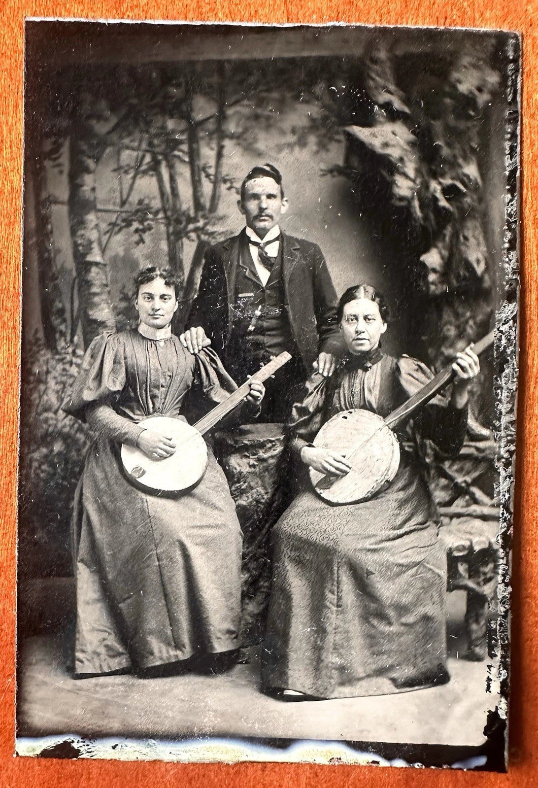 tintype of two female banjoists / banjo players rare antique photo musicians