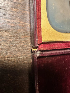 1/6 tinted daguerreotype handsome man Moroccan leather case 1850s Photo Color