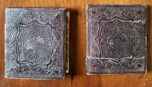 Load image into Gallery viewer, Daguerreotype Set Man &amp; Woman / Husband Wife in Double Case 8268A
