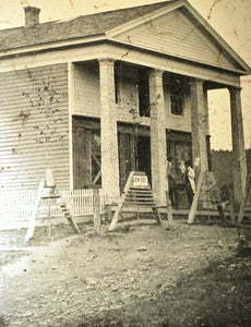 1/4 AMBROTYPE PHOTO OUTDOOR BUILDING COURTHOUSE IN NEW YORK? 1850s