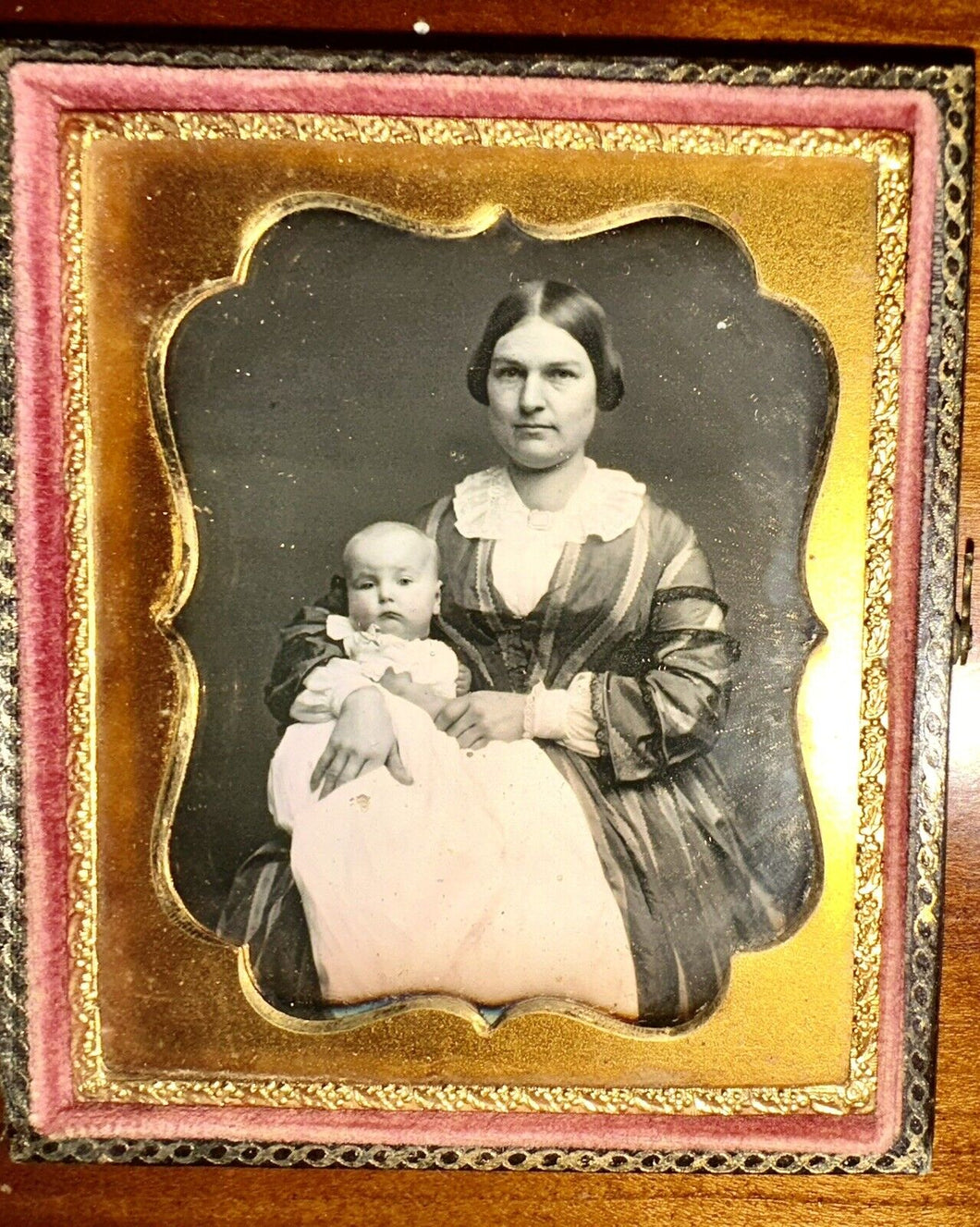 1850s Woman & Baby - SEALED 1/6 PLATE DAGUERREOTYPE