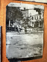 Load image into Gallery viewer, Lot Of 4 Antique horse &amp; Buggy / carriage 1800s Outdoor photo 1800s
