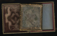 Load image into Gallery viewer, Sealed 1/6 1850s Daguerreotype Pretty Woman Full Case Half Mourning Dress? Photo
