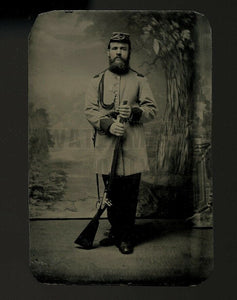 excellent armed soldier tintype