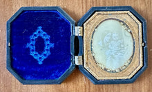 Load image into Gallery viewer, Affectionate Pretty Mother &amp; Child 1/6 Plate Daguerreotype Octagonal Union Case
