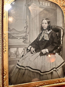 WOMAN w RINGLET CURLS LEATHER CASE 1/4 AMBROTYPE 1850s VICTORIAN ERA PHOTO