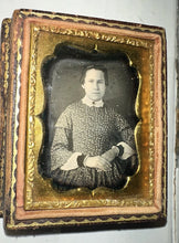 Load image into Gallery viewer, Two 1/9 1850s Daguerreotype of Little Girls / Sisters Matching Cases
