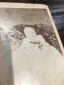 CDV Photo, Post Mortem Baby / Infant Holding Flowers, Peoria Illinois circa 1870