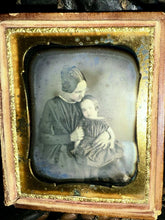 Load image into Gallery viewer, 1/6 Daguerreotype Photo Woman Holding Little Girl Affectionate Pose 1840s 1850s

