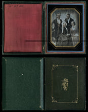 Load image into Gallery viewer, Beautiful Group Daguerreotype - 1/4 Plate - Dated October 1851
