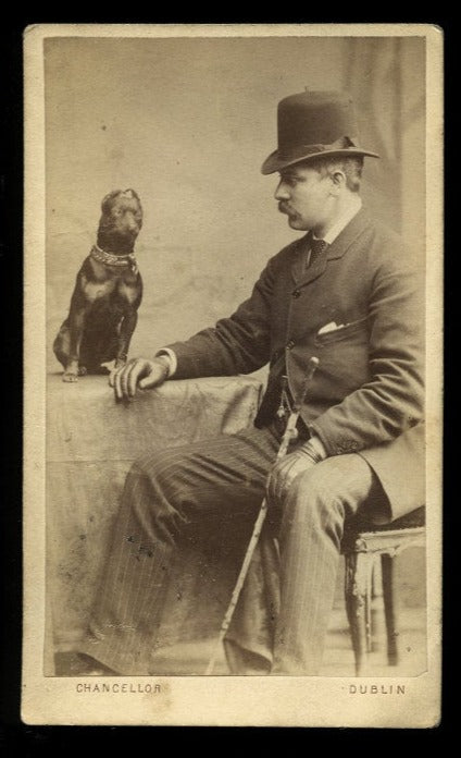 Antique CDV Photo Dublin Ireland Man & Funny Little Dog - Champion Rat  Catcher!