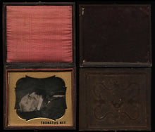 Load image into Gallery viewer, 1840s Post Mortem Daguerreotype Photo of a Man in Profile - Plumbe Case?
