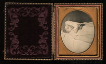 Load image into Gallery viewer, 1/6 1850s Post Mortem Daguerreotype - Full Case
