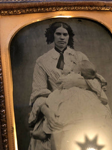 super rare breastfeeding / nursing mother - antique 1850s ambrotype photograph