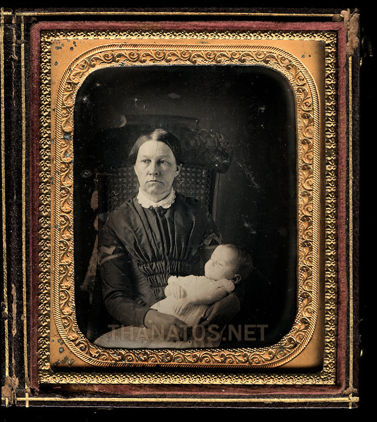 Post Mortem Child with Mother, 1/6 Daguerreotype, 1850s