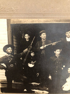 Weird & Wonderful Family Photo - Shotguns & Banjo! 1900s Missouri