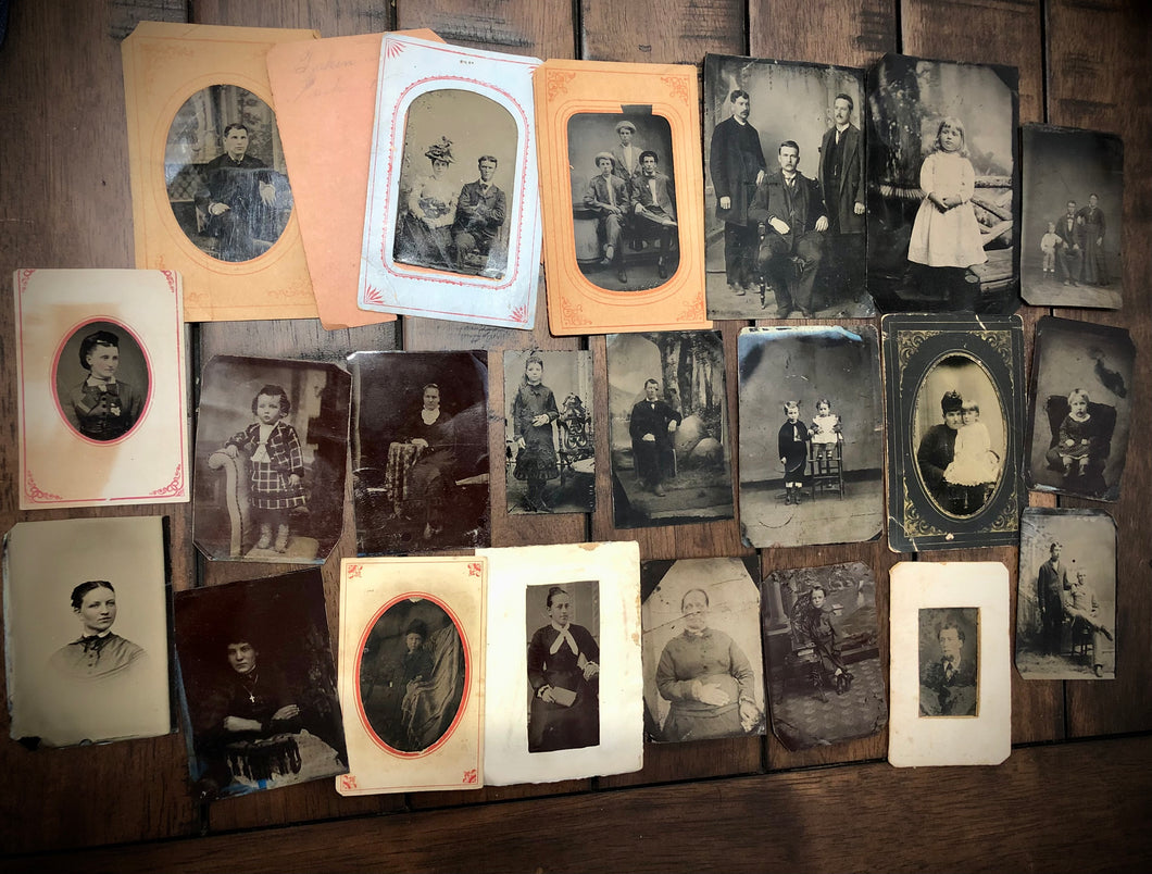 Lot of 22 Antique Tintype Photos 1800s Early 1900s