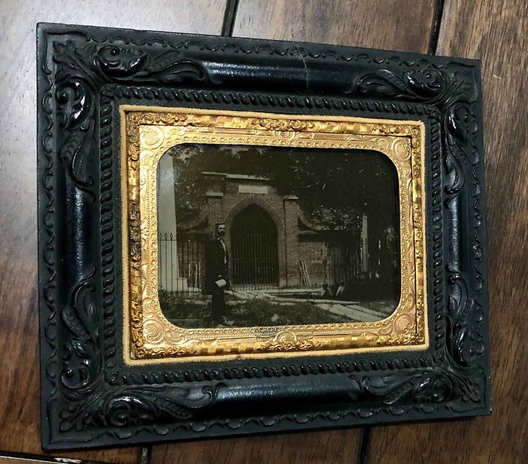 Visitor at Tomb of George Washington 1850s Ambrotype Thermo Wall Frame