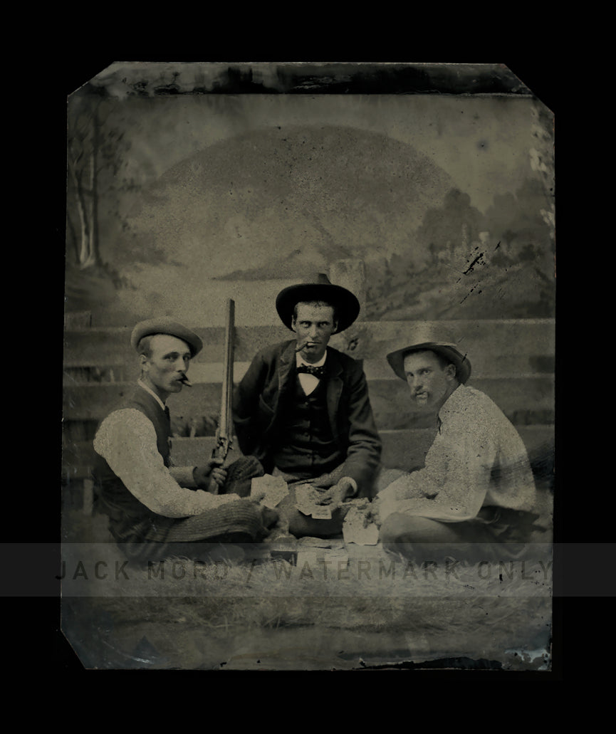 1/4+ antique tintype photo of armed cigar smoking poker player outlaw types
