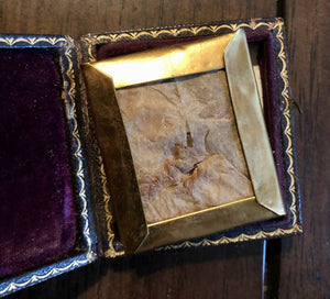 Sealed Miniature 1/16 Daguerreotype Woman Wearing Figural Brooch Pr Connecticut