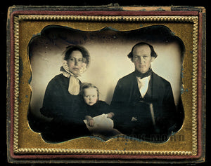1/4 Daguerreotype of a Family man woman and little girl