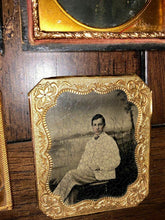 Load image into Gallery viewer, Lot of Antique Photos Ambrotypes Tintypes Daguerreotypes
