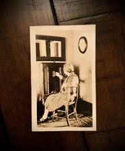 Load image into Gallery viewer, [ Radio Days ] 1920s 1930s Snapshot Photo / Console Tube Radio / Home Interior
