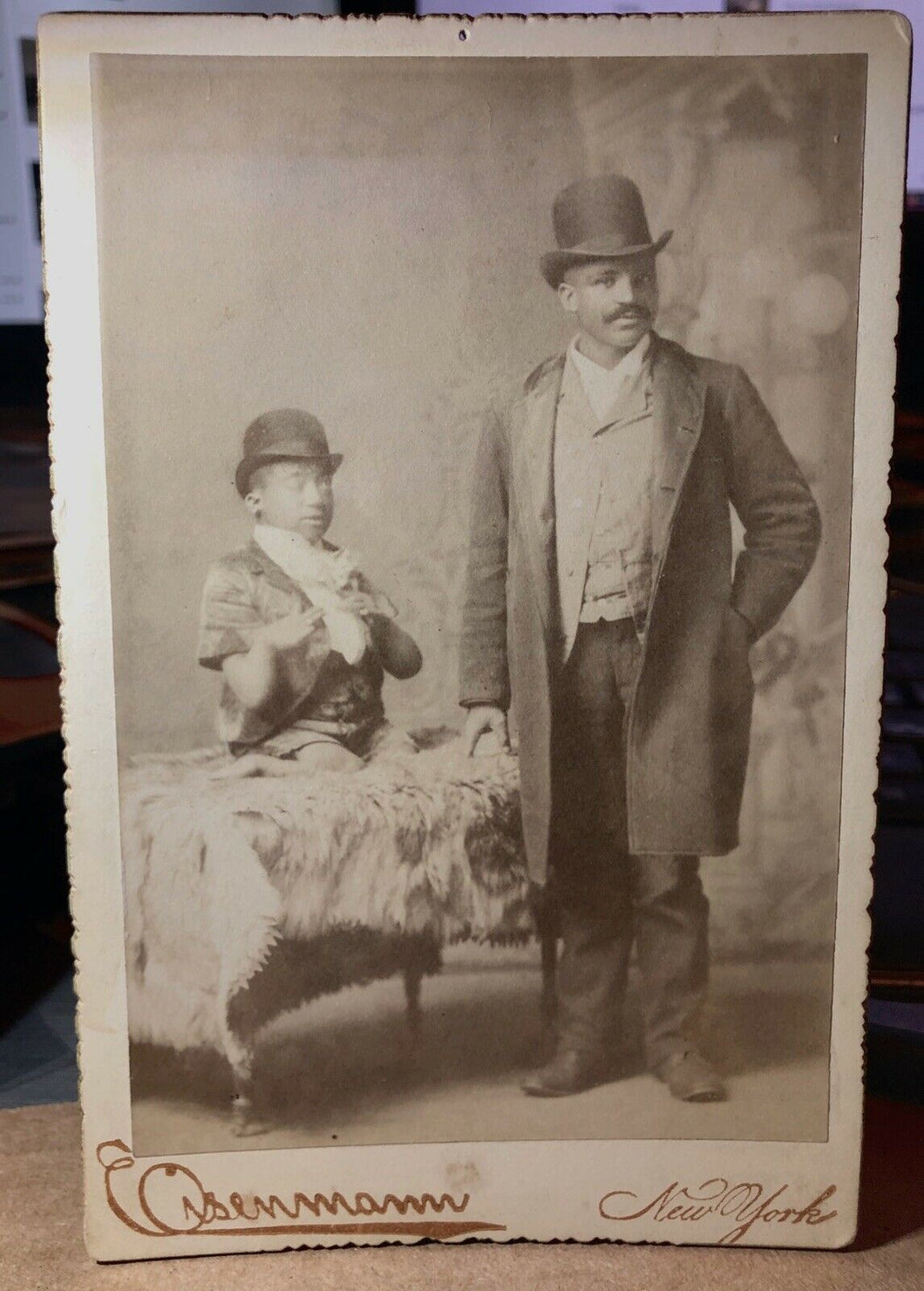 Sideshow / Circus Freak Cabinet Card Photo 