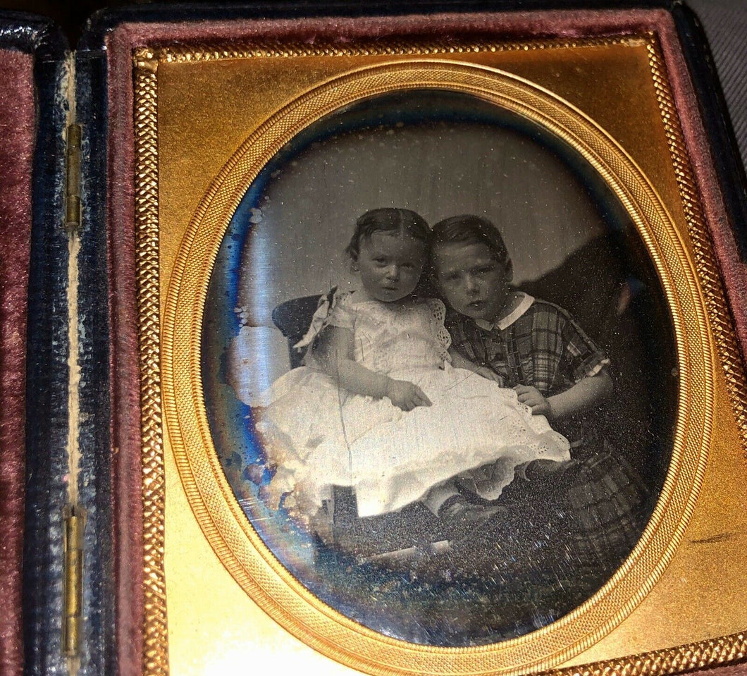 Southworth & Hawes (?) 1/6 Daguerreotype Affectionate Children Hidden Father?