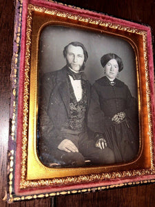 1/6 Daguerreotype Man & His Wife in Mourning Dress