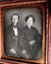Load image into Gallery viewer, 1/6 Daguerreotype Man &amp; His Wife in Mourning Dress
