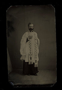 Rare Excellent 1860s 1870s Tintype Photo of a Priest Occupational Catholic