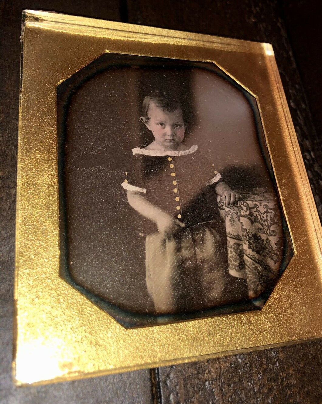 1/6 1840s Daguerreotype Little Boy with Painted Gold Buttons