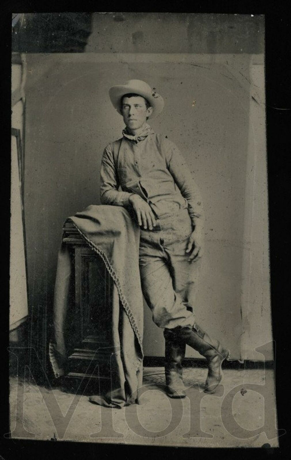 antique 1800s tintype photo casual young cowboy boots & hat