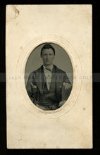 Load image into Gallery viewer, 1860s cdv &amp; tintype photos by civil war era virginia photographer jh blakemore
