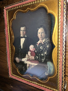 1/4 Tinted Daguerreotype Young Man & Wife with Chubby Baby - Sealed