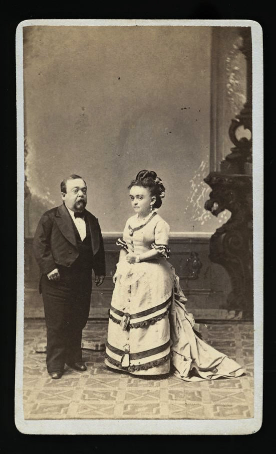 Tom Thumb and Wife Lavinia Warren 1870s Sideshow CDV